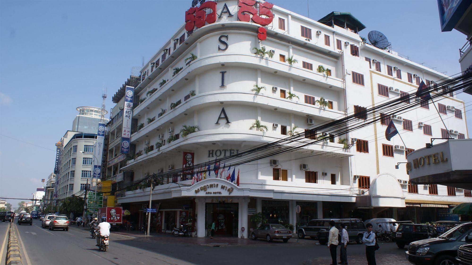 Asia Hotel Phnom Penh Exterior photo